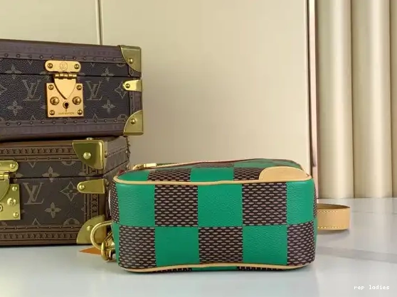 Cheap Chess VUITTON Messenger-24*24*8CM LOUIS 0706